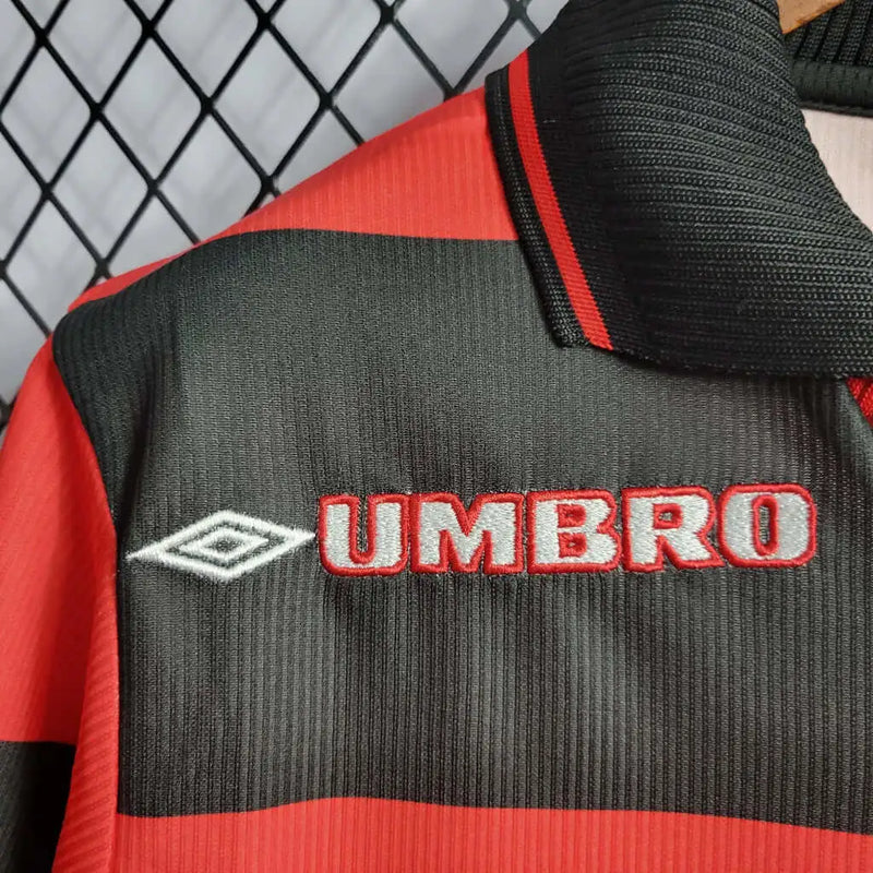 Camisa Retrô Flamengo I Home 1999/00 Masculina Vermelha e Preta