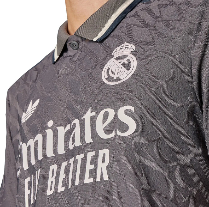 Camisa Real Madrid lll 2024/25 Preta - Modelo Jogador